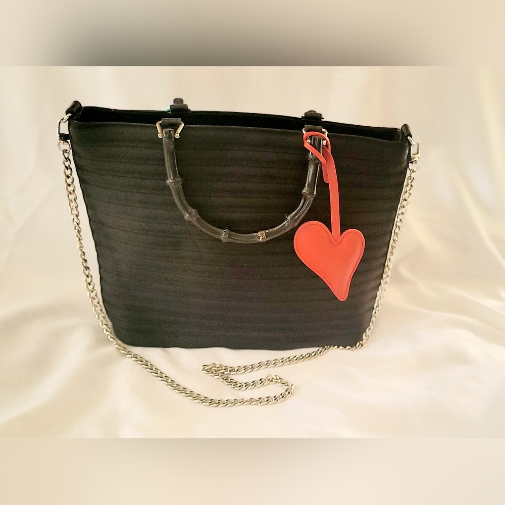 GUCCI Black Nylon Handbag With Bamboo Hand Straps - Picture 11 of 14